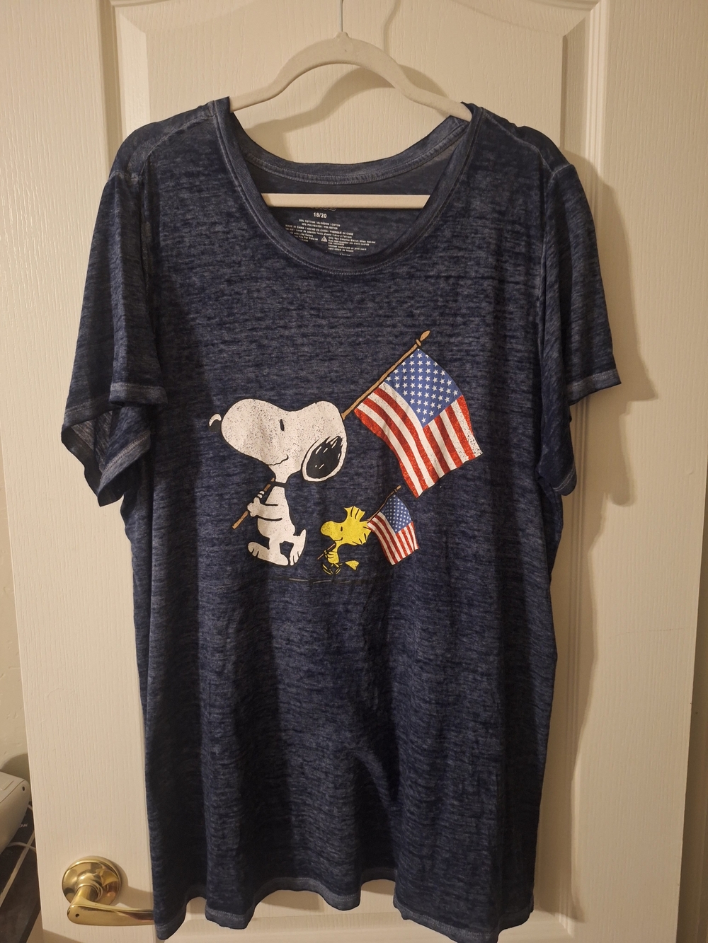 Lane Bryant Navy Snoopy & Woodstock Flag Short Sleeve Tee